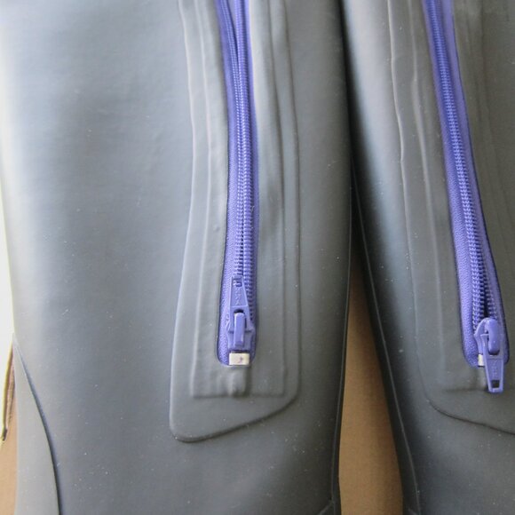 Tretorn women's knee high zip up rain boots - Picture 2 of 8